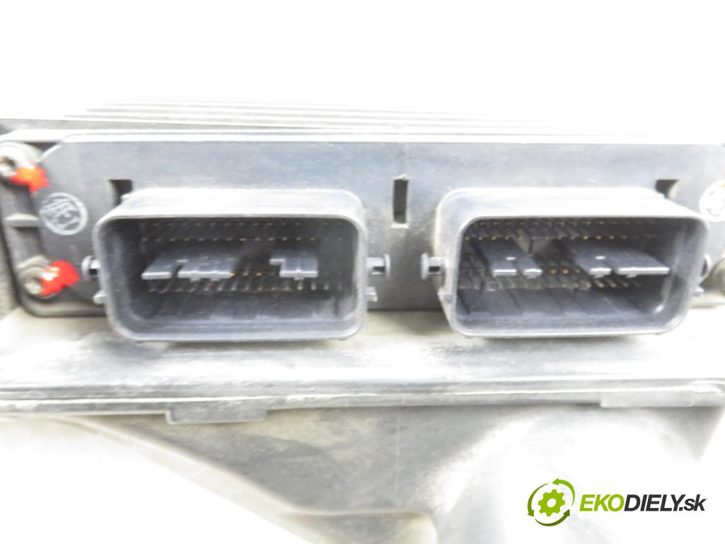 MAZDA 3 (BK) HB 2004 77,00 1.6 - B6ZE 1598,00 Riadiaca jednotka Motor 1001407041