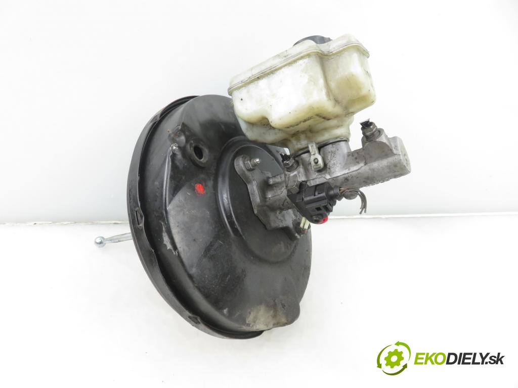 VW GOLF V (1K1) HB 2007 77,00 1.9 TDI - BLS 1896,00 Posilovač 0204051358 ; 1K1614105AQ (Servočerpadlo)