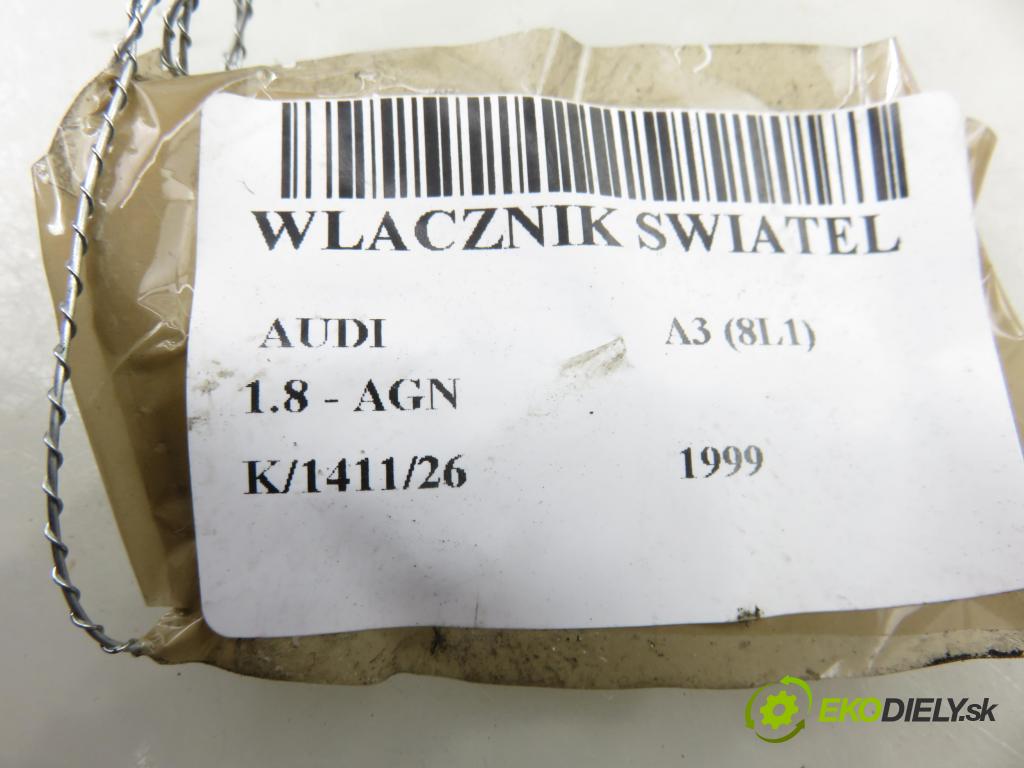 AUDI A3 (8L1) HB 1999 92,00 1.8 - AGN 1781,00 přepínač světla 8L1941531G