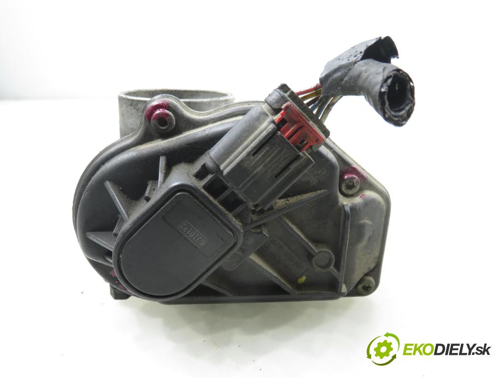 FORD FOCUS C-MAX (DM2) MINIVAN 2007 74,00 1.6 - HWDA 1596,00 škrtíci klapka VP4F9U9E928BA ; VP2S6U9E927F ; 2S6UFA (Škrticí klapka)