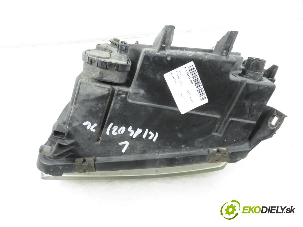 AUDI A4 Avant (8D5, B5) KOMBI 1997 81,00 1.9 TDI - AFN 1896,00 Svetlo PP 8D0941004E
