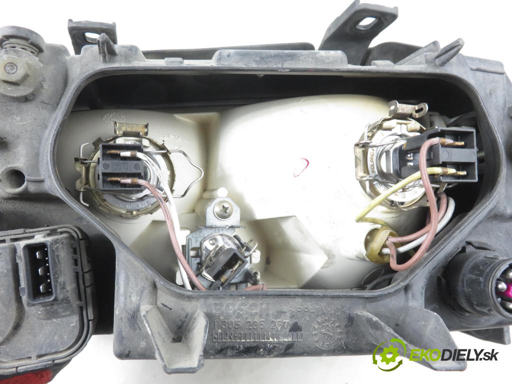 AUDI A4 Avant (8D5, B5) KOMBI 1997 81,00 1.9 TDI - AFN 1896,00 Svetlo PP 8D0941004E