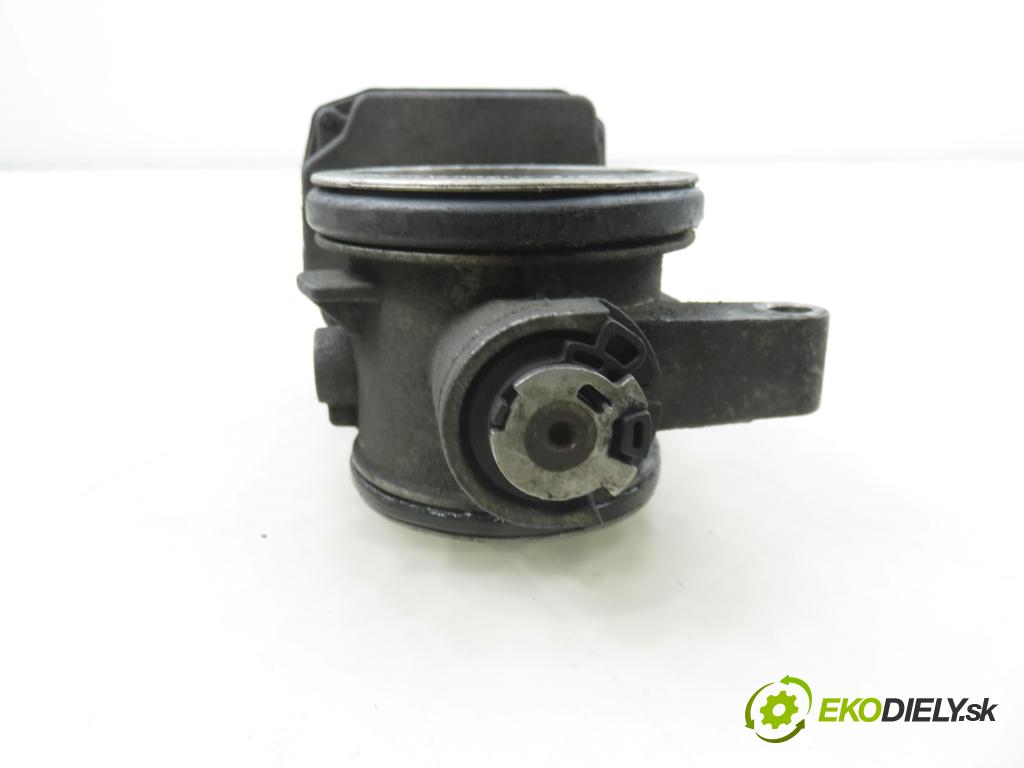 RENAULT MEGANE II (BM0/1_, CM0/1_) HB 2003 60,00 1.4 16V - K4J 732 1390,00 škrtíci klapka 8200063652 ; 8200123061 ; 408239822001 (Škrticí klapka)