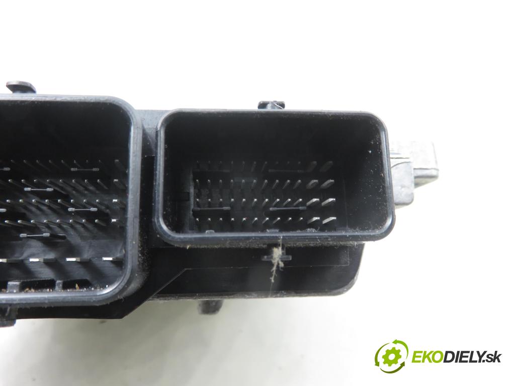 FORD S-MAX (WA6) MINIVAN 2011 120,00 2.0 TDCi - TXWA 1997,00 Riadiaca jednotka Motor BG9112A650PF