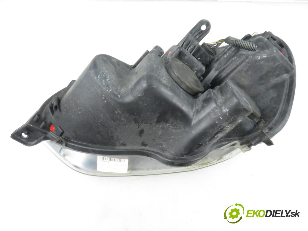 FORD S-MAX (WA6) MINIVAN 2011 120,00 2.0 TDCi - TXWA 1997,00 Svetlo PP