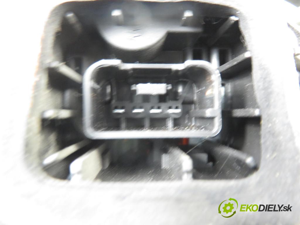 VW GOLF V (1K1) HB 2007 77,00 1.9 TDI - BLS 1896,00 světlo levé zadní 1K6945095Q