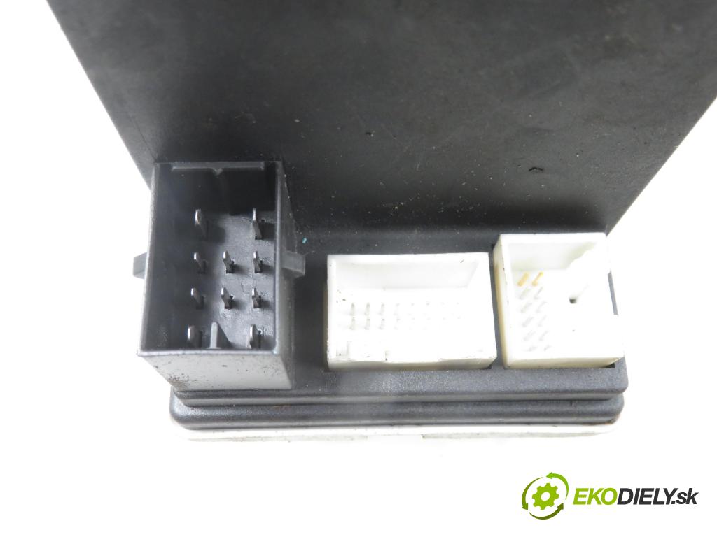 AUDI A3 (8L1) HB 2001 96,00 1.9 TDI PD 130 - ASZ 1896,00 pumpa zámku centrálneho 8D0862257C