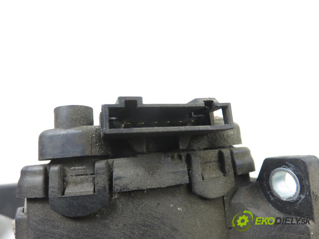 AUDI A3 (8L1) HB 2001 96,00 1.9 TDI PD 130 - ASZ 1896,00 potenciometr plynového pedálu 1J1721503H ; 6PV00777001 (Potenciometr plynového pedálu)