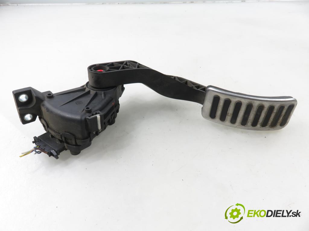 AUDI A3 (8L1) HB 2001 96,00 1.9 TDI PD 130 - ASZ 1896,00 potenciometr plynového pedálu 1J1721503H ; 6PV00777001 (Potenciometr plynového pedálu)