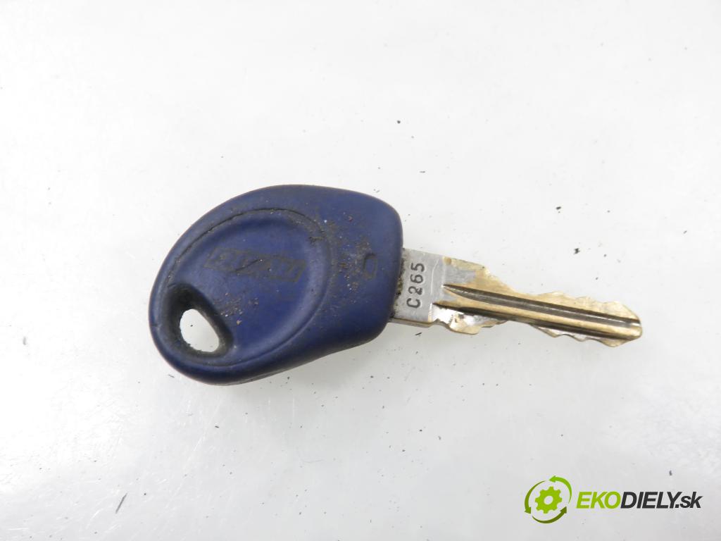 FIAT SEICENTO / 600 (187_) HB 2007 40,00 1.1 54 - 176 B2.000 1108,00 spínačka 46533994 (Spínací skříňka)