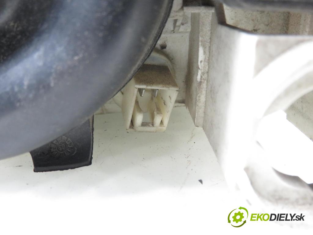 FIAT SEICENTO / 600 (187_) HB 2007 40,00 1.1 54 - 176 B2.000 1108,00 světlo LP
