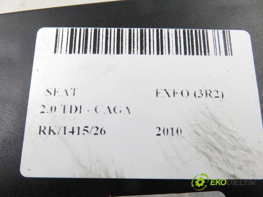 SEAT EXEO (3R2) SEDAN 2010 105,00 2.0 TDI CR 143 - CAGA 1968,00 držák na nápoje 8H1862534 (Držák nápojů)