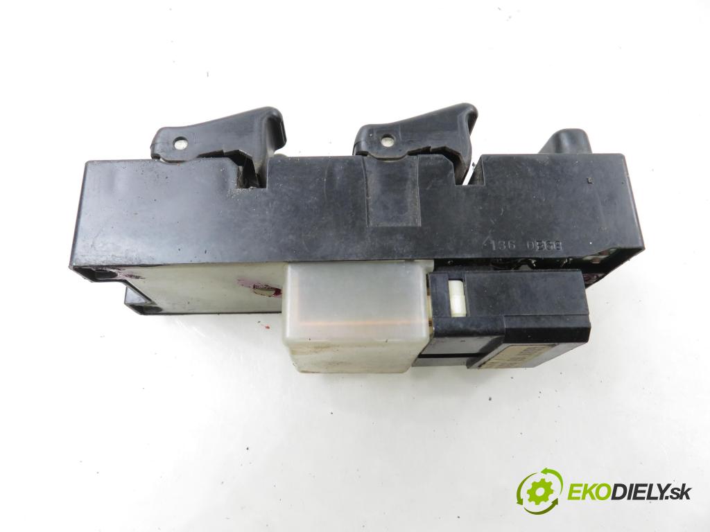 MAZDA 626 IV (GE) SEDAN 1997 85,00 2.0 i - FS 1991,00 Panel ovládaní oken 514136