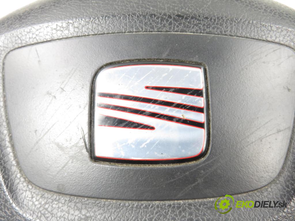 SEAT EXEO (3R2) SEDAN 2010 105,00 2.0 TDI CR 143 - CAGA 1968,00 Volant 3R0419091C ; 3R0880201A (Volant)