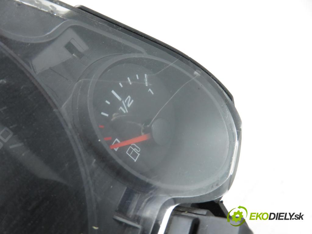 SEAT EXEO (3R2) SEDAN 2010 105,00 2.0 TDI - CAGA 1968,00 prístrojovka elektrický 0263676315 ; 3R0920830E