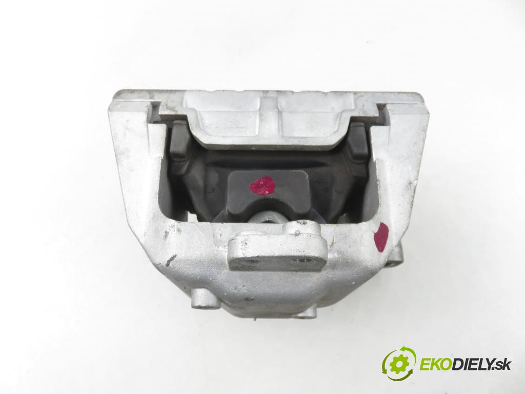 AUDI A3 (8L1) HB 1999 92,00 1.8 - AGN 1781,00 AirBag motora 15908