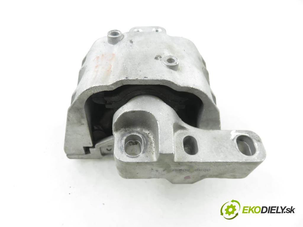AUDI A3 (8L1) HB 1999 92,00 1.8 - AGN 1781,00 AirBag motora 15908