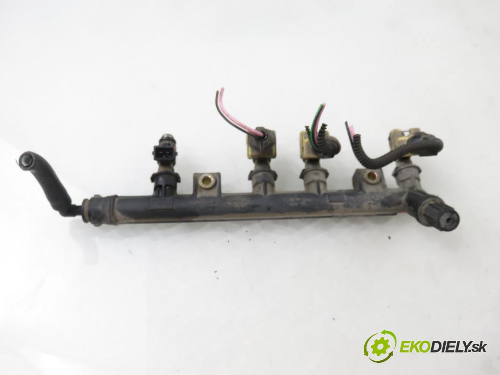 FIAT SEICENTO / 600 (187_) HB 2007 40,00 1.1 54 - 176 B2.000 1108,00 lišta vstřikovací IWP095 ; 3219018301 (Vstřikovací lišta)