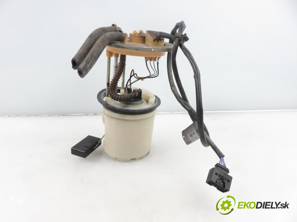 MERCEDES-BENZ KLASA A (W168) HB 1996 75,00 1.6 102 A 160  M 166.960 1598,00 pumpa paliva A1684701494 ; 72281000