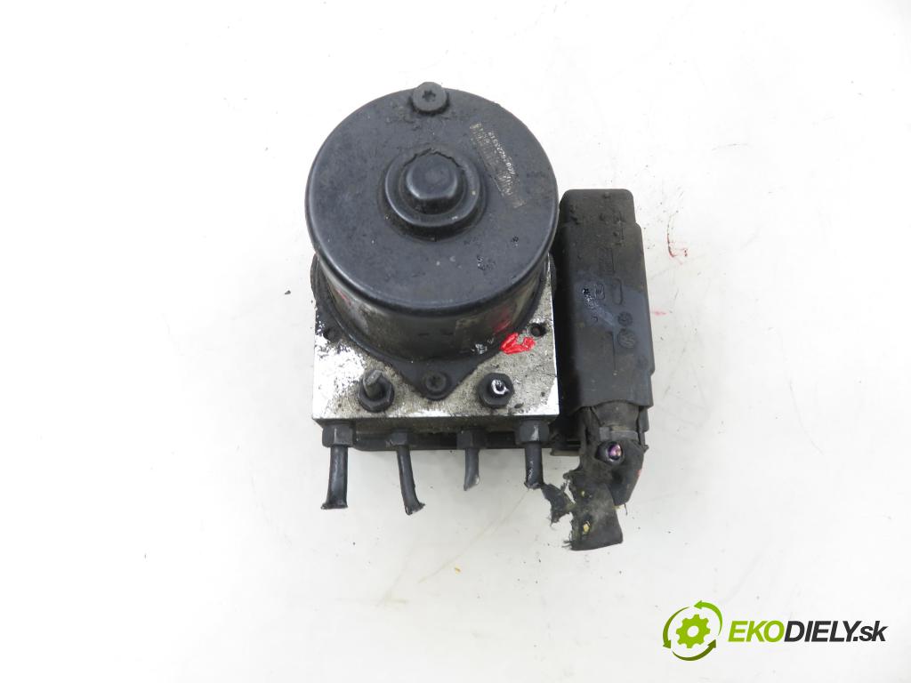AUDI A3 (8L1) HB 2001 96,00 1.9 TDI PD 130 - ASZ 1896,00 Pumpa ABS 10096003133 ; 1C0907379E ; 10020600094 (Pumpa ABS)