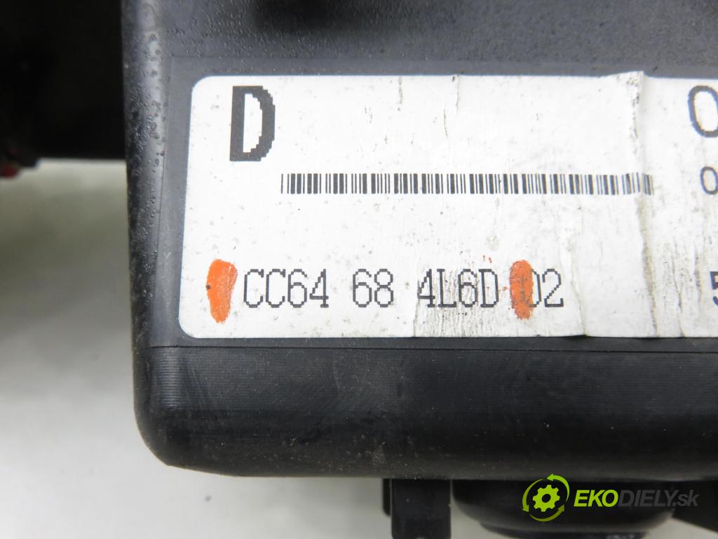MAZDA 5 (CR19) MINIVAN 2006 105,00 2.0 CD - RF7J 1998,00 Panel ovládaní oken CC64684L6D