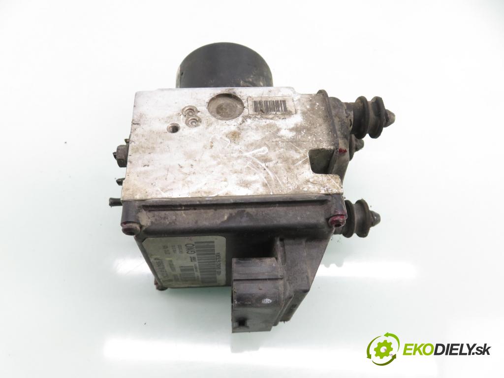 VW PASSAT B6 Variant (3C5) KOMBI 2005 77,00 1.9 TDI - BKC 1896,00 Pumpa ABS 16027201 ; 3C0614095P ; 16027001A (Pumpa ABS)