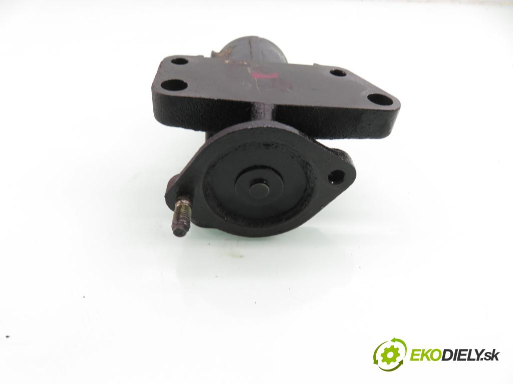 MAZDA 5 (CR19) MINIVAN 2006 105,00 2.0 MZR-CD 143 - RF7J 1998,00 VENTIL: EGR K5T70871