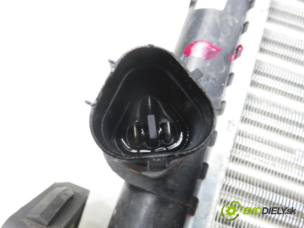 AUDI A3 (8L1) HB 2001 96,00 1.9 TDI PD 130 - ASZ 1896,00 chladič vody 625611