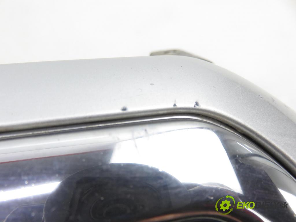 SKODA OCTAVIA I (1U2) LIFTBACK 2000 66,00 1.9 TDI - ALH 1896,00 mřížka / maska 1U0853651