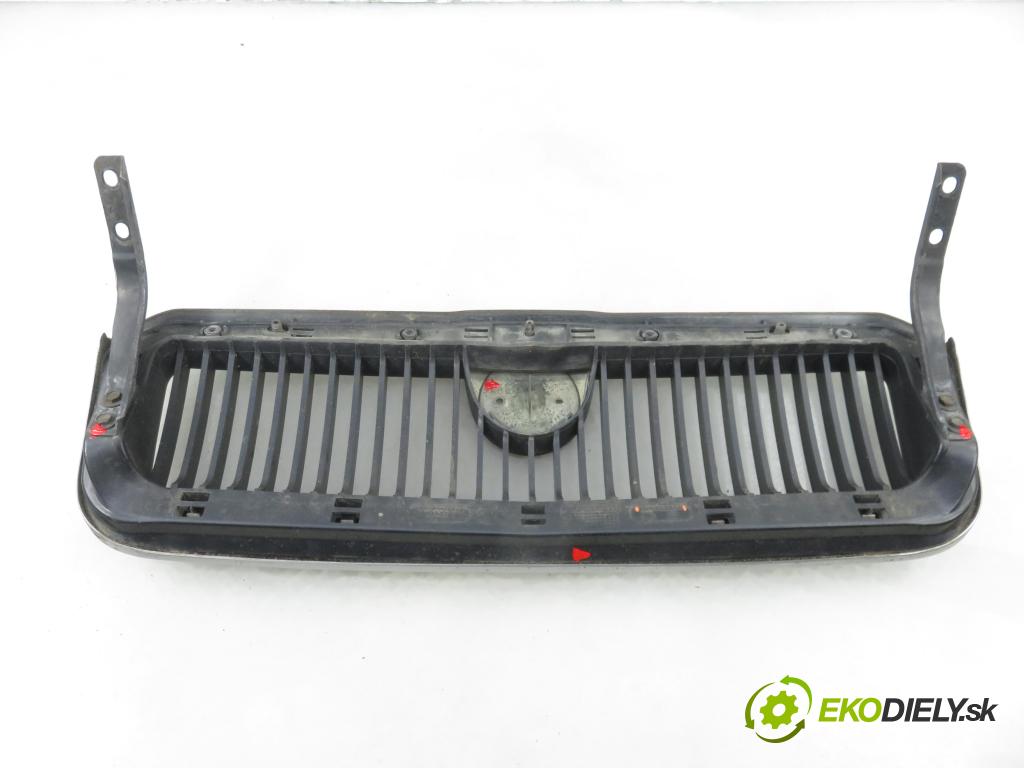 SKODA OCTAVIA I (1U2) LIFTBACK 2000 66,00 1.9 TDI - ALH 1896,00 mřížka / maska 1U0853651