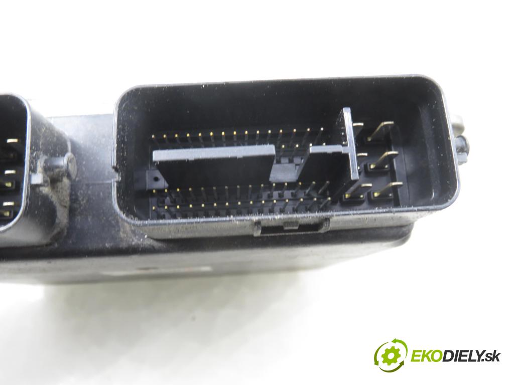 MITSUBISHI COLT VI (Z3_A, Z2_A) HB 2012 55,00 1.1 - 3A91 1124,00 Riadiaca jednotka Motor 1860186800 ; 1860B868 ; E6T73488