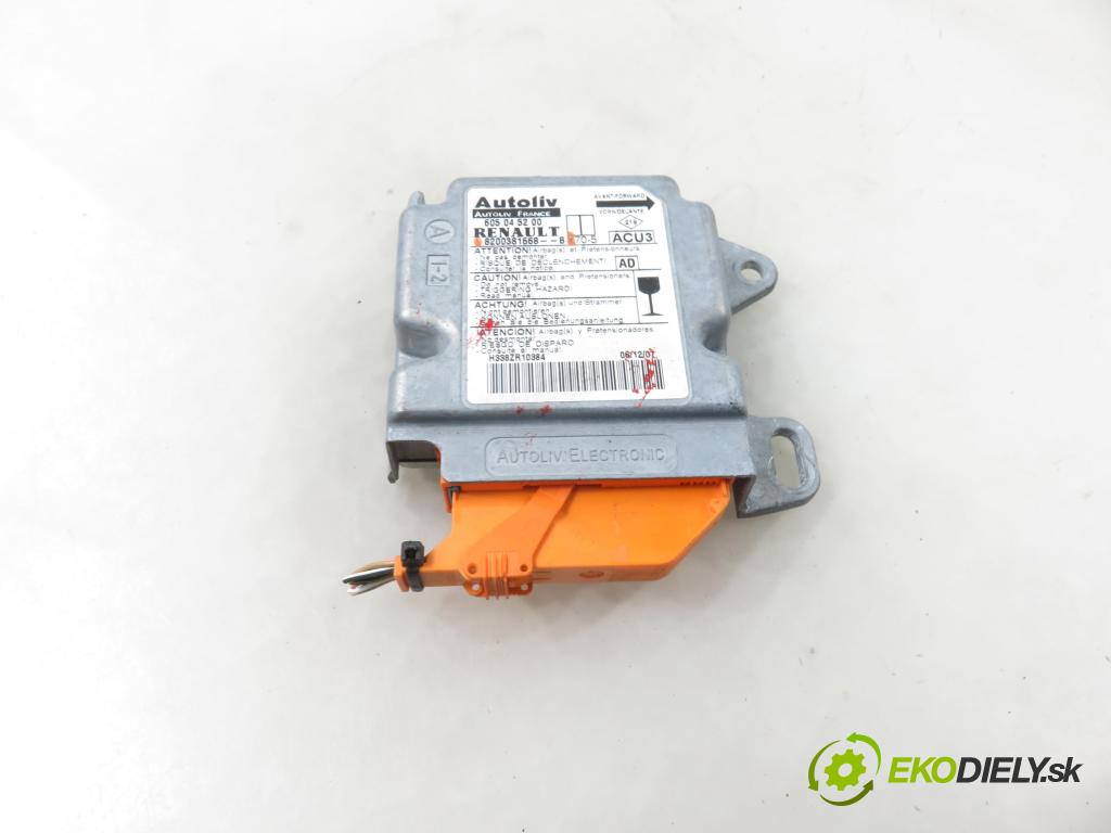 RENAULT MASTER II Skrzynia (FD) FURGON 2008 84,00 2.5 dCi 120 - G9U 724 2464,00 MODUL air BAG 8200381668B