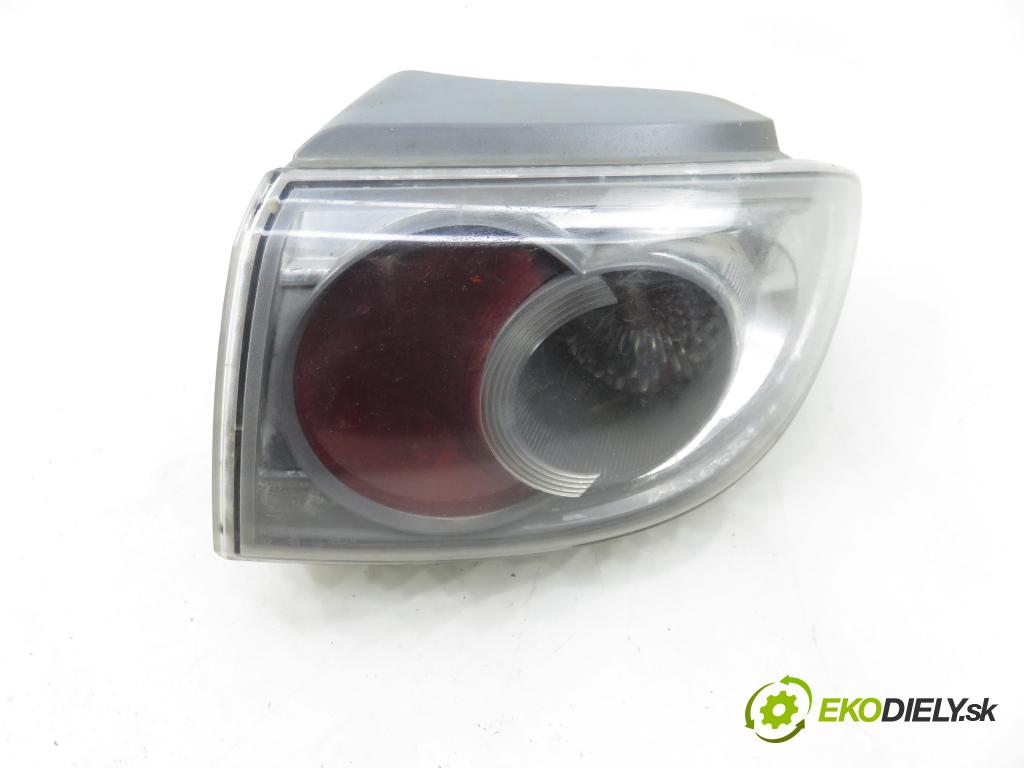 MAZDA 2 (DY) HB 2006 50,00 1.4 CD - F6JA 1399,00 Svetlo pravé zadné 6M7113404AF