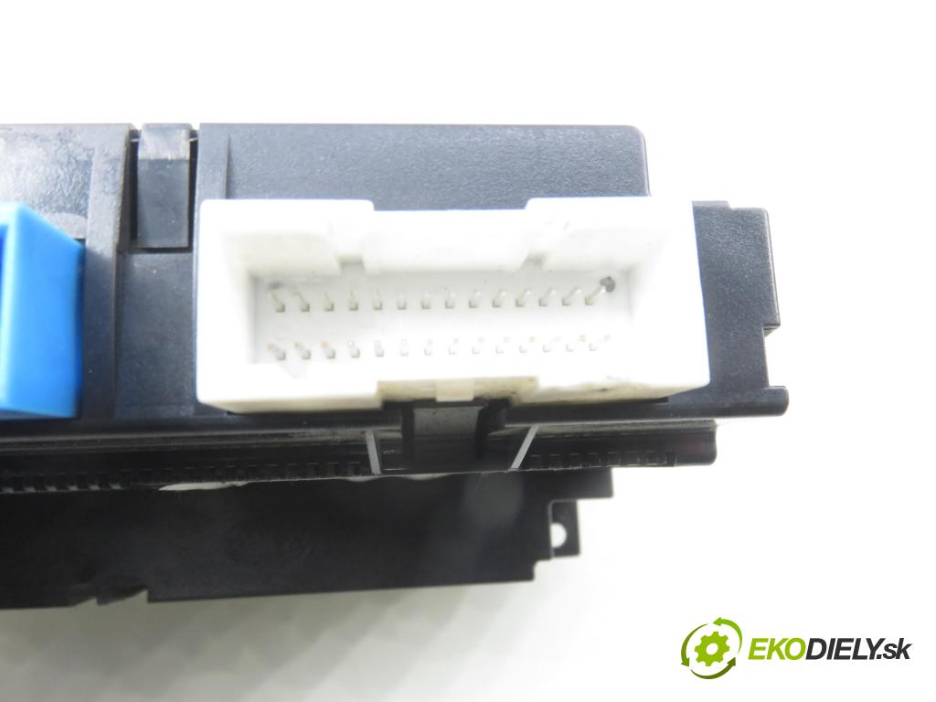 FORD GALAXY (WGR) MINIVAN 2001 85,00 1.9 TDI PD 115 - AUY 1896,00 Panel topení KLIMATRONIK 7M5907040D ; YM2119988DCW ; 5HB00796340