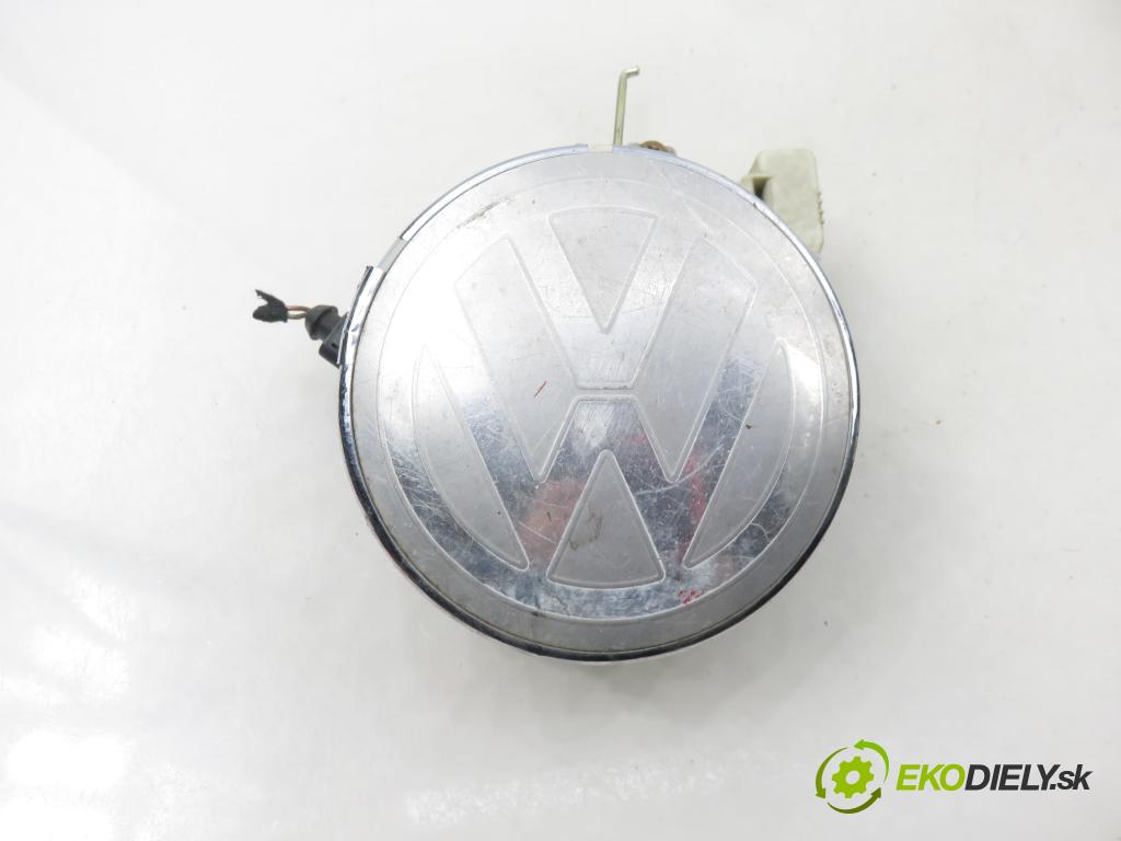 VW NEW BEETLE (9C1, 1C1) HB 2001 66,00 1.9 TDI 90 - ALH 1896,00 klika dveří kufr 1C0827297C