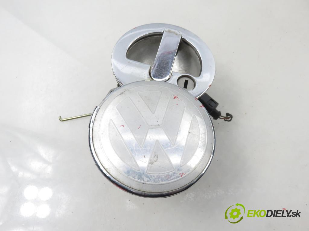 VW NEW BEETLE (9C1, 1C1) HB 2001 66,00 1.9 TDI 90 - ALH 1896,00 klika dveří kufr 1C0827297C