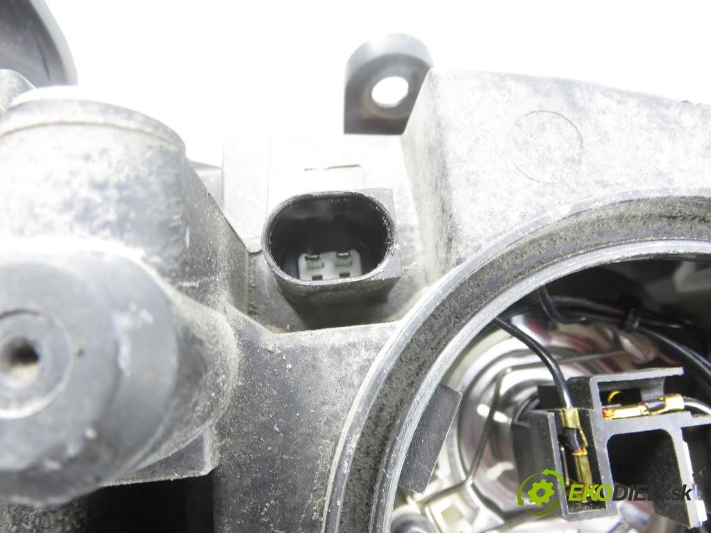 MITSUBISHI COLT VI (Z3_A, Z2_A) HB 2012 55,00 1.1 - 3A91 1124,00 Svetlo LP 030124930100 ; 8301B179