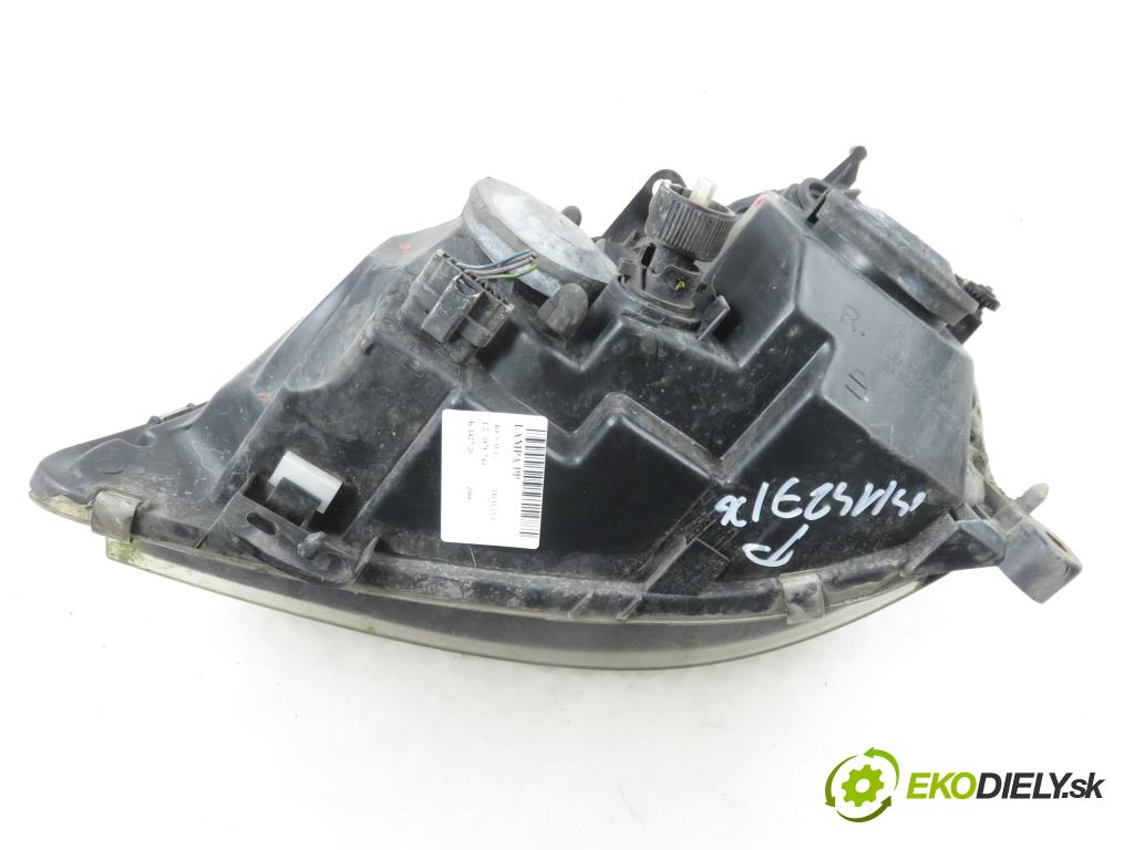 RENAULT THALIA I (LB0/1/2_) SEDAN 2006 43,00 1.2 - D7F 744 1149,00 světlo PP
