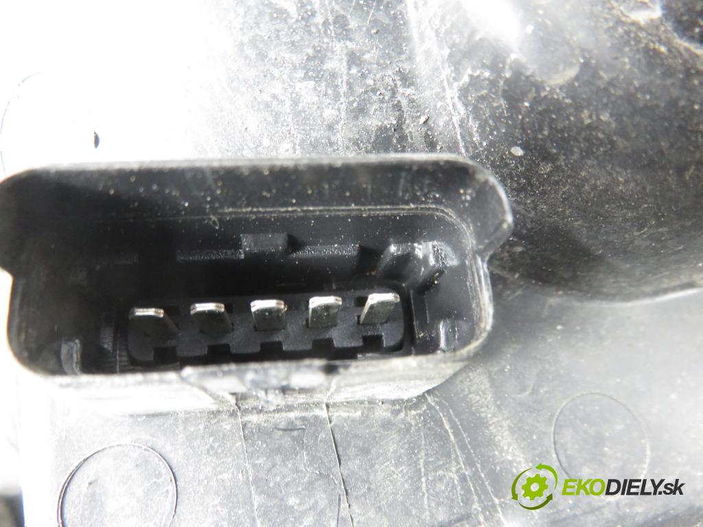 RENAULT THALIA I (LB0/1/2_) SEDAN 2006 43,00 1.2 - D7F 744 1149,00 světlo PP