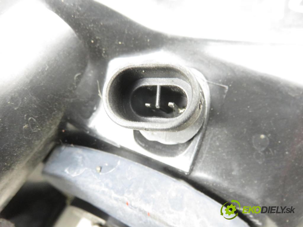 OPEL ASTRA G Kombi (T98) KOMBI 1999 66,00 1.4 16V - X 14 XE 1389,00 Svetlo PP