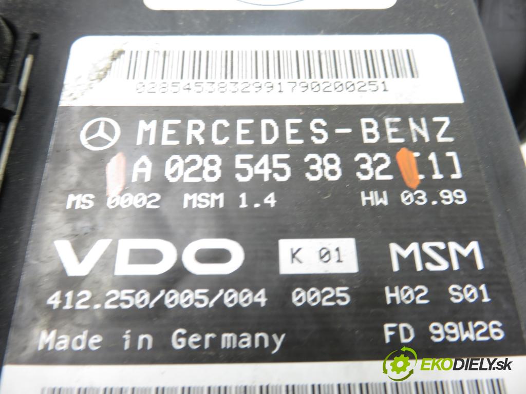 MERCEDES-BENZ KLASA A (W168) HB 2000 75,00 1.6 102 A 160  M 166.960 1598,00 Riadiaca jednotka Motor A0285453832