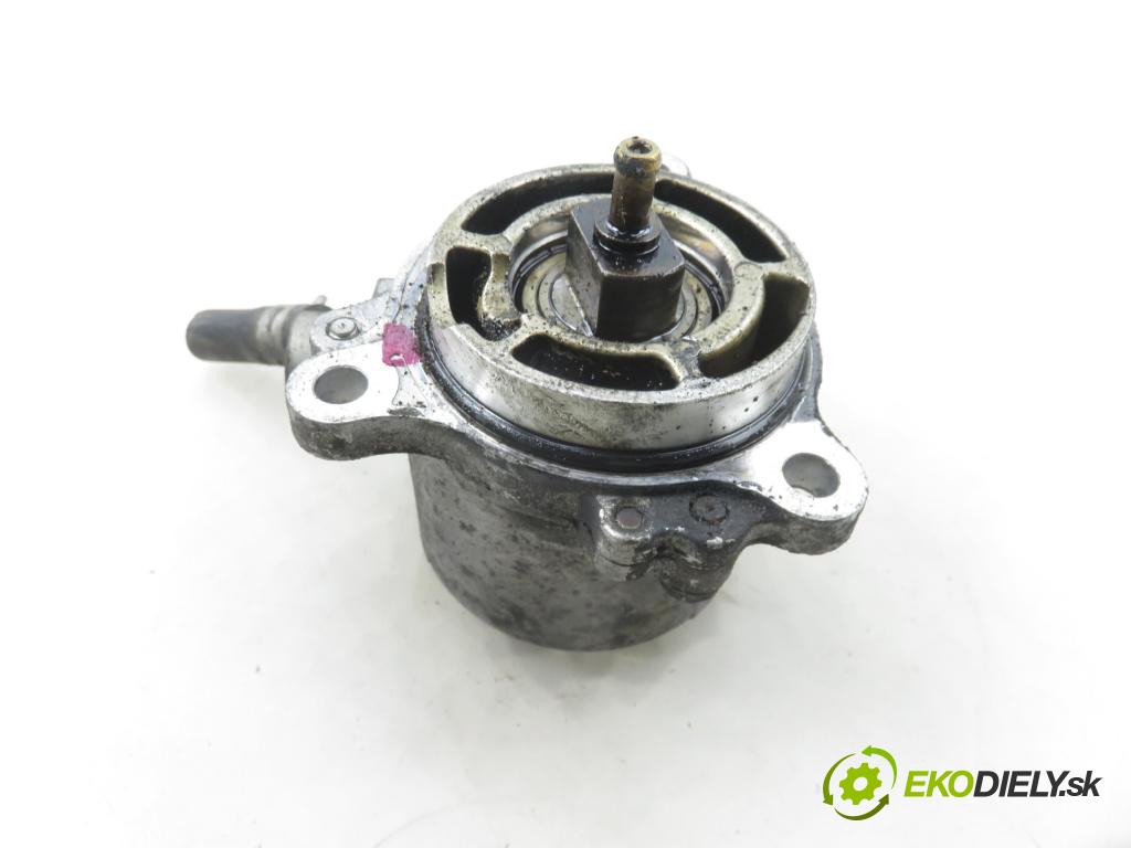 MAZDA 5 (CR19) MINIVAN 2006 105,00 2.0 CD - RF7J 1998,00 pumpa vakuová X2T58173 ; RF7J18G00