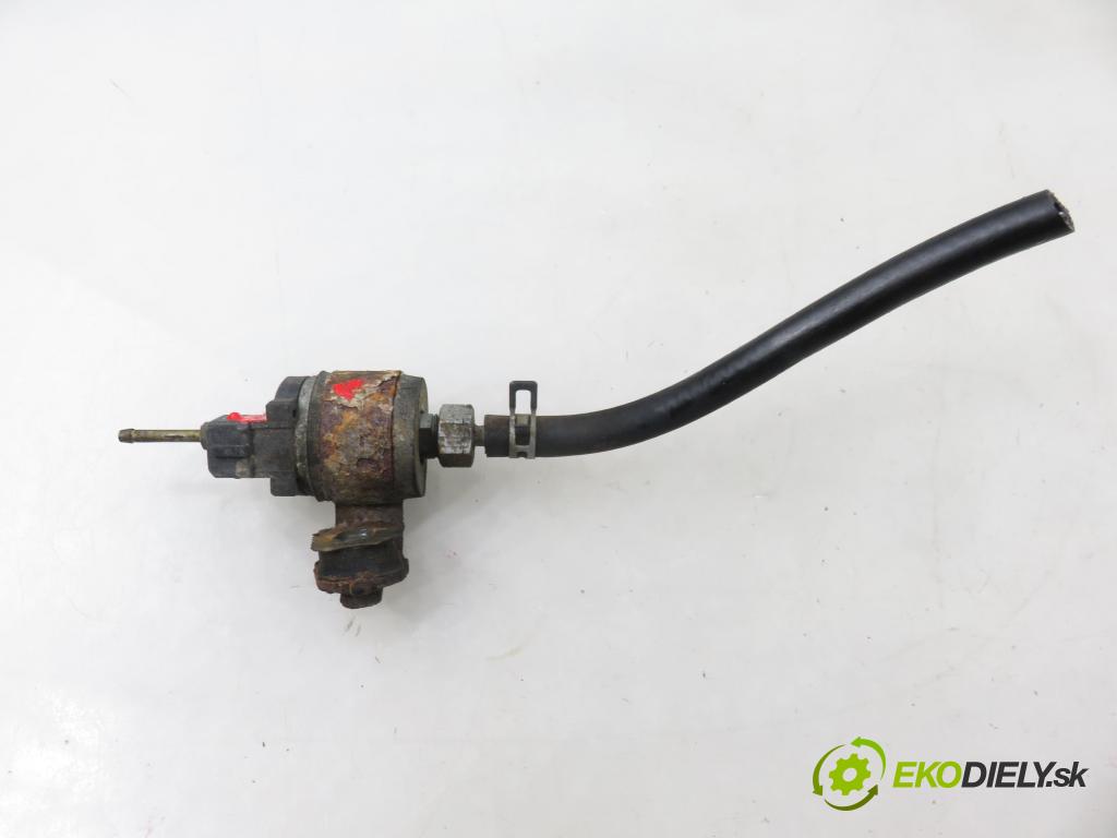 TOYOTA COROLLA (_E12_) HB 2003 66,00 2.0 D-4D 1995,00 Pumpa paliva