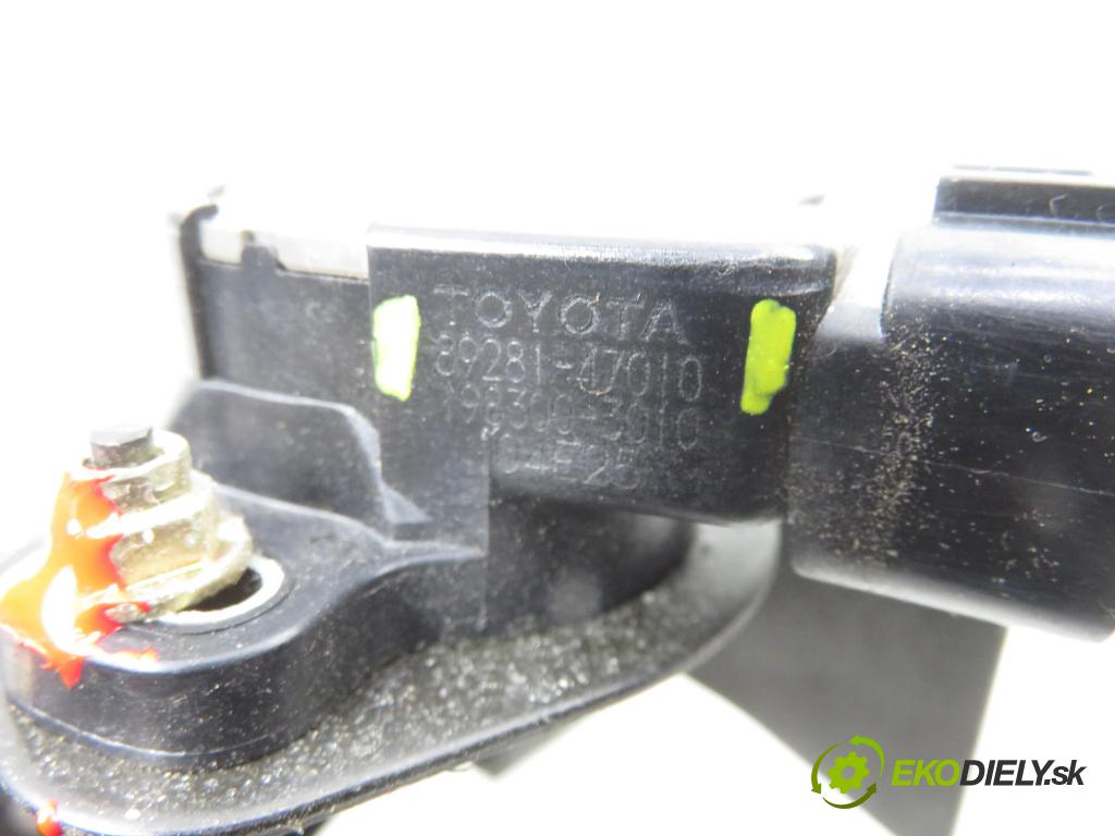 TOYOTA COROLLA (_E12_) HB 2003 66,00 2.0 D-4D 1995,00 Potenciometer plynu 8928147010 (Potenciometer plynového pedálu)