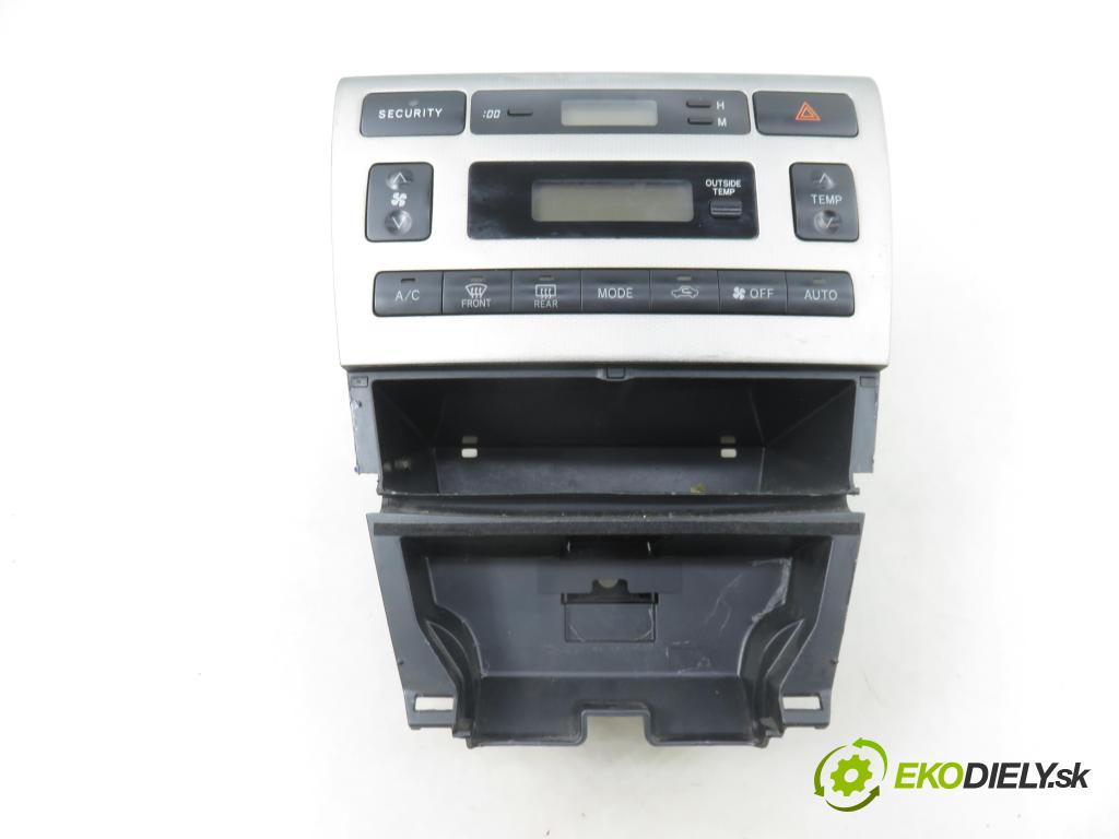 TOYOTA COROLLA (_E12_) HB 2003 66,00 2.0 D-4D (CDE120R_, CDE120L_) - 1CD-FTV 1995,00 Panel kúrenia KLIMATIZACE: 5593013070