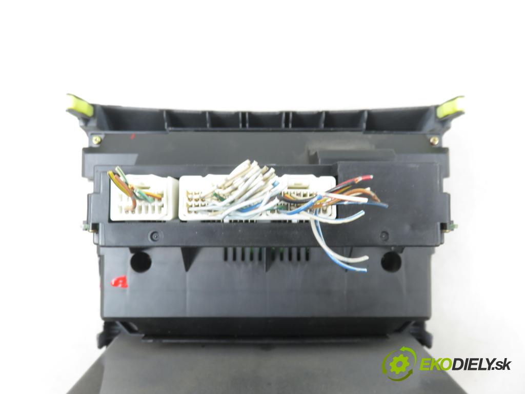 TOYOTA COROLLA (_E12_) HB 2003 66,00 2.0 D-4D (CDE120R_, CDE120L_) - 1CD-FTV 1995,00 Panel kúrenia KLIMATIZACE: 5593013070