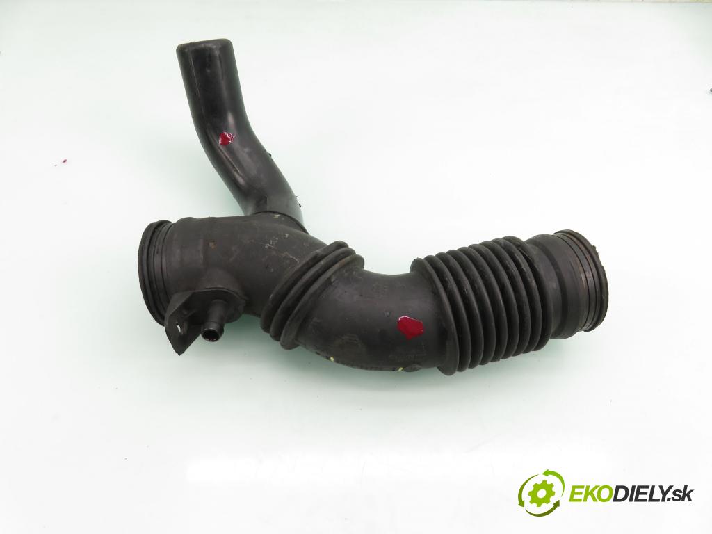 RENAULT MEGANE II (BM0/1_, CM0/1_) HB 2007 82,00 1.6 16V - K4M 812 1598,00 Rúra prívodu vzduchu 8200186822 ; 8200186822G