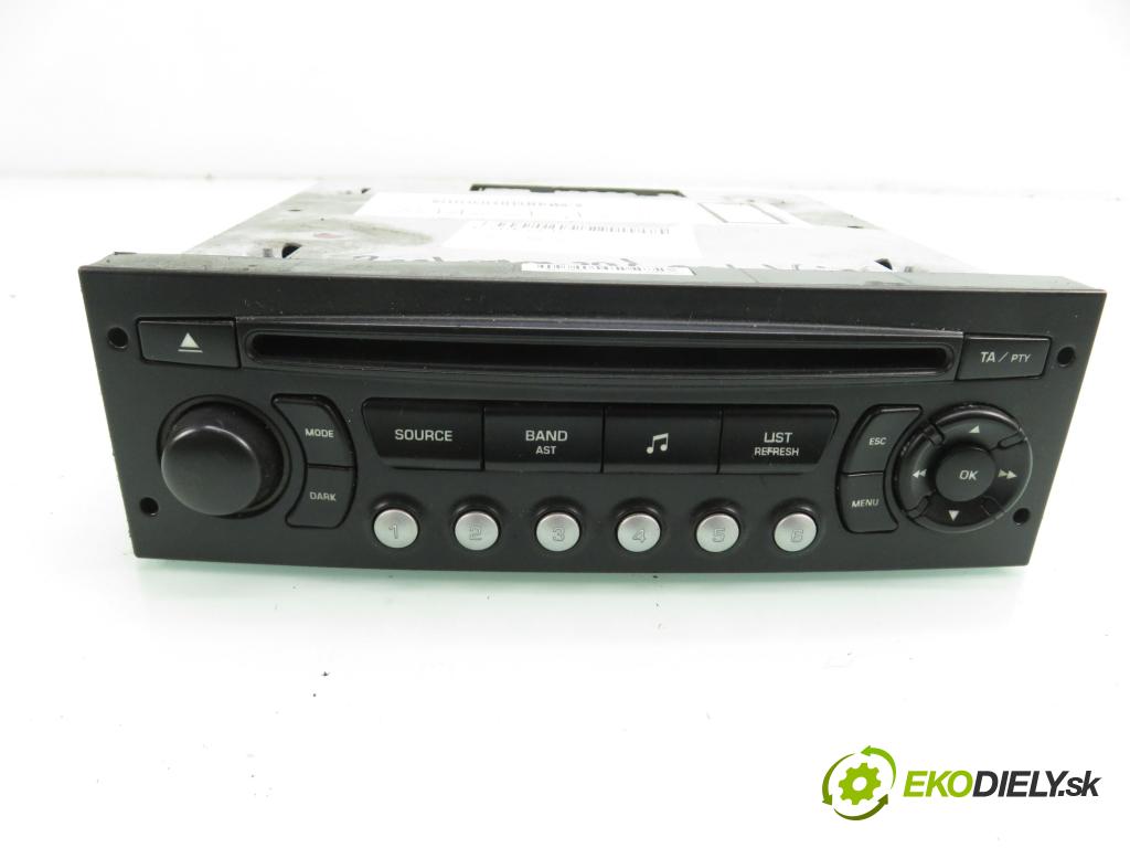 PEUGEOT 5008 (0U_, 0E_) VAN 2010 82,00 1.6 HDi - 9HR (DV6C) 1560,00 RADIO CD 9666959577