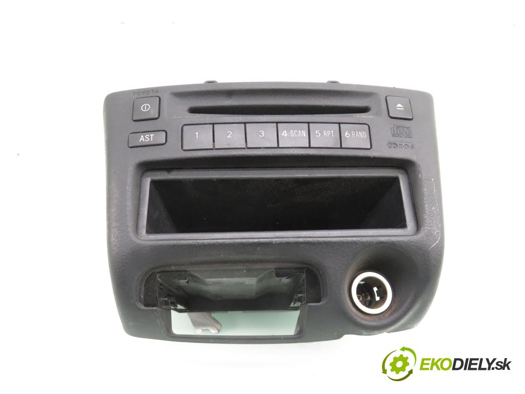 TOYOTA YARIS (_P1_) HB 2005 64,00 1.3 (SCP12_) - 2SZ-FE 1298,00 RADIO CD 861200D140