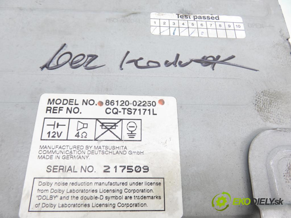 TOYOTA COROLLA (_E12_) HB 2003 71,00 1.4 VVT-i (ZZE120_) - 4ZZ-FE 1398,00 RADIO Modul 8612002250